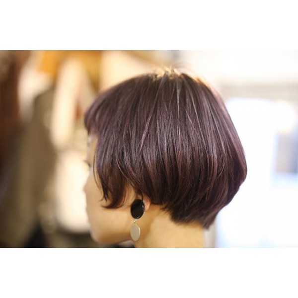 シンプルカット︎ #ブリーチ#ピンクカラー#ベリーベリーピンク