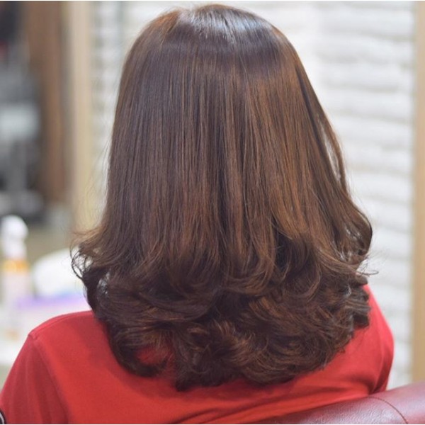 สี russet : ประกายสีน้ำตาลแดงเสมือนสีจากถั่วแดง
