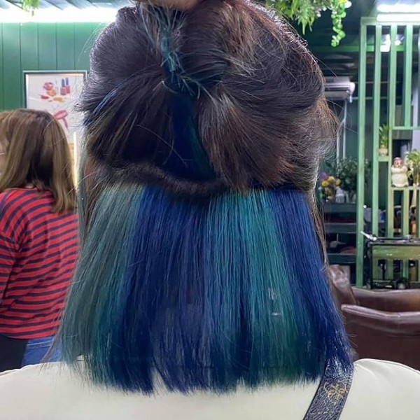 งานสี งานสีข้ามโทน ลูกค้าทำสีม่วงแดงโทน แต่บอกก่อนเลยนะครับว่าด้านบนไม่ได้ฟอกสีออกเลย ลงสีทับไปเลย 